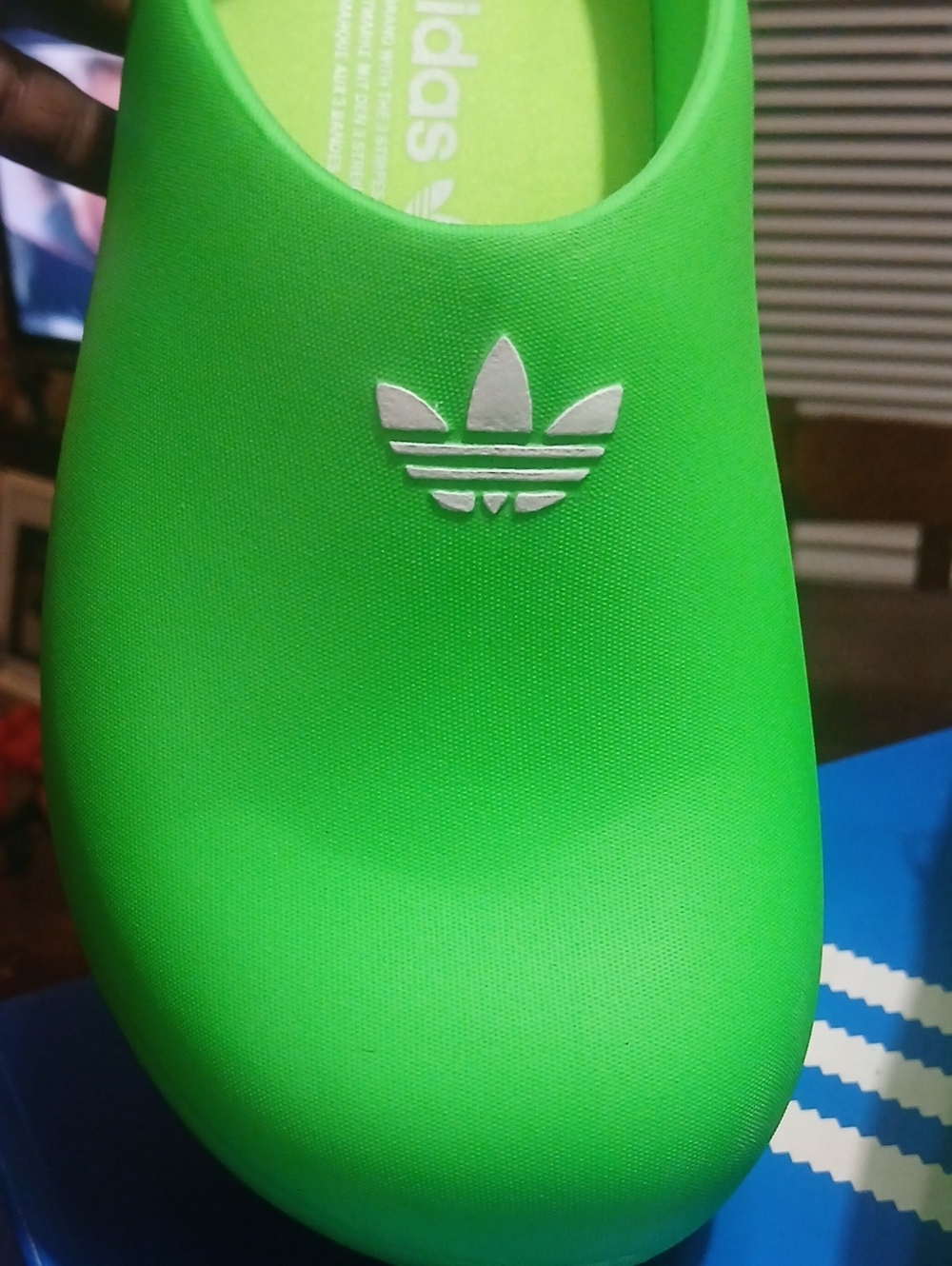 Adidas Clogs - Picture 3 of 15